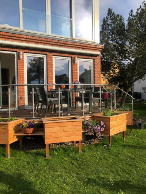 Stadtvilla Bruegemann mit Terrasse & Parkplatz - ABC136